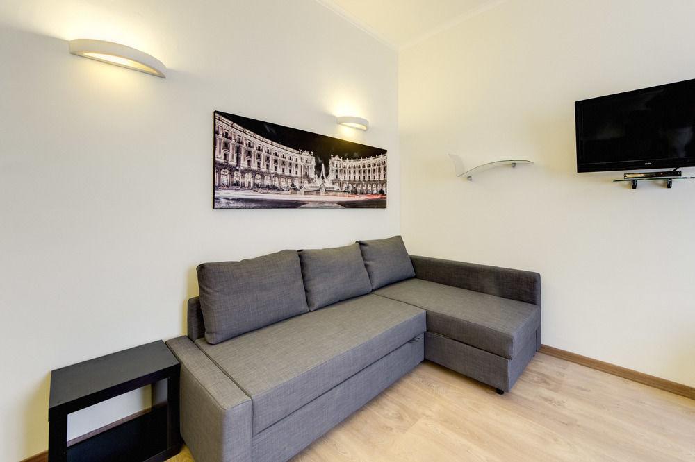 Easy In Rome Apartments Exteriör bild